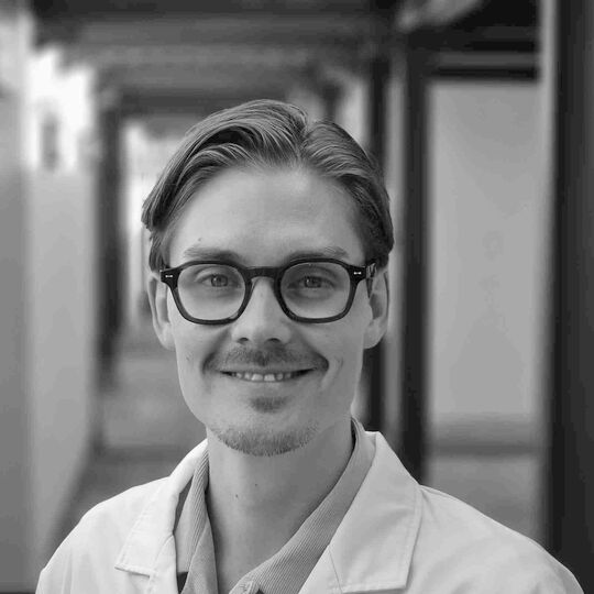 Simon Reichel - Spezialist für Allgemeine Innere Medizin (SGAIM) Gründer des “SRPM- Konzept”: „Simon Reichel Proaktive Medizin